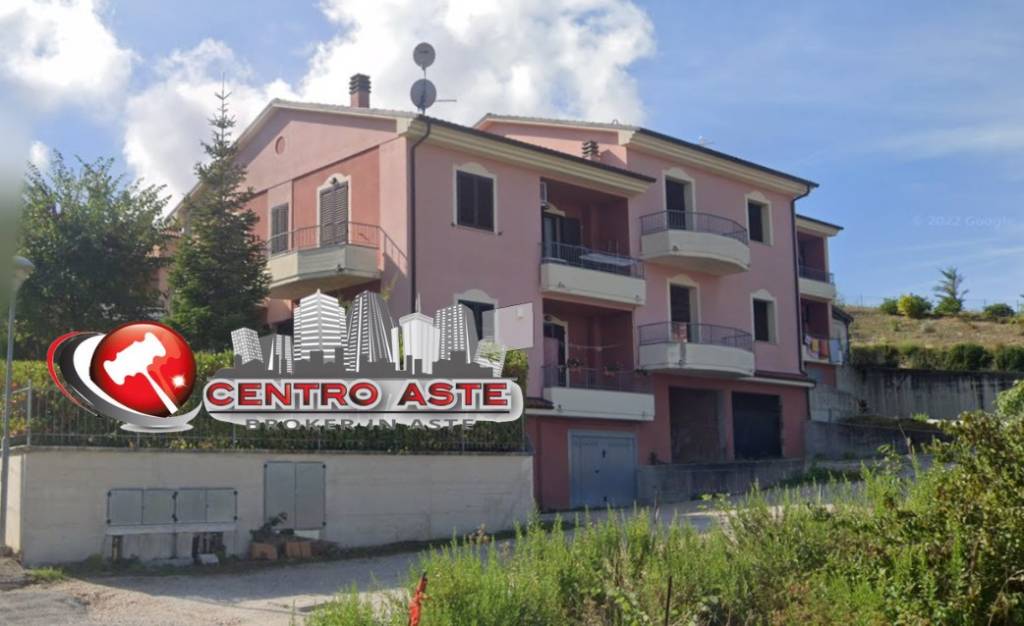 appartamento in vendita ad Urbino in zona La Torre
