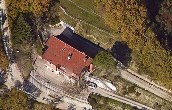 appartamento in vendita ad Urbino in zona Sasso