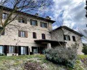 appartamento in vendita ad Urbino