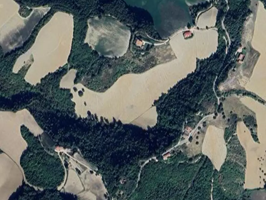 terreno agricolo in vendita ad Urbino in zona Girfalco