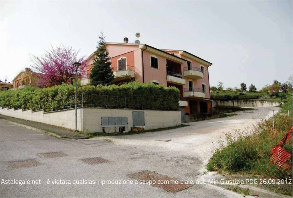 appartamento in vendita ad Urbino in zona La Torre