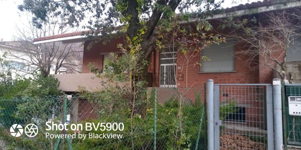 appartamento in vendita ad Urbino in zona Sasso