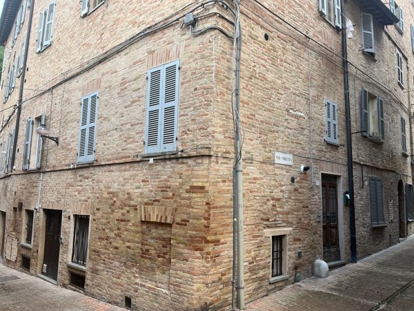 appartamento in vendita ad Urbino in zona Centro CittÃ 