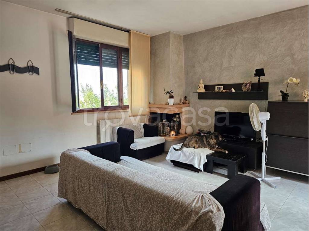 casa indipendente in vendita ad Urbino