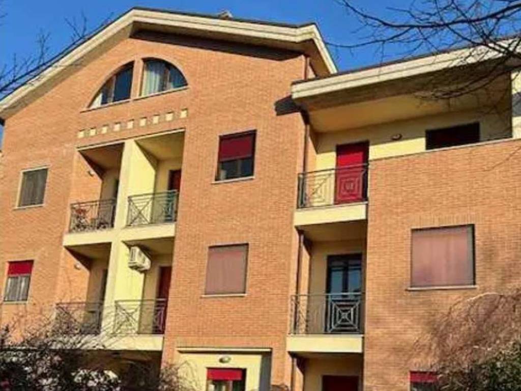 appartamento in vendita ad Urbino in zona Canavaccio