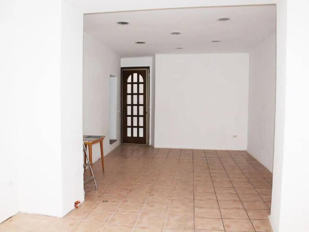 negozio in vendita ad Urbino