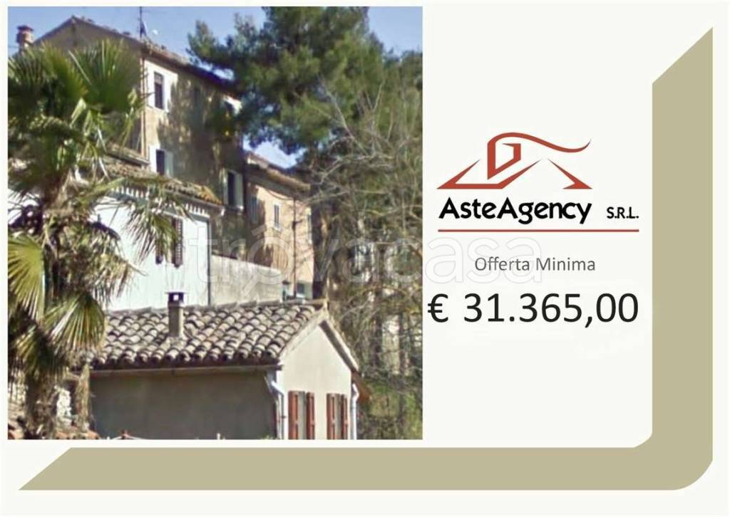 casa indipendente in vendita ad Urbino