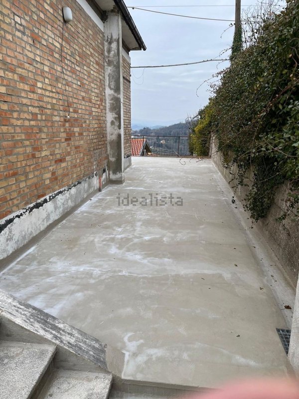 appartamento in vendita ad Urbino