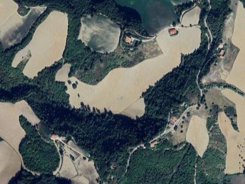 terreno agricolo in vendita ad Urbino in zona Girfalco