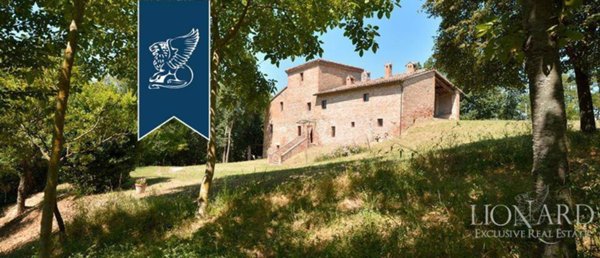 casale in vendita ad Urbino