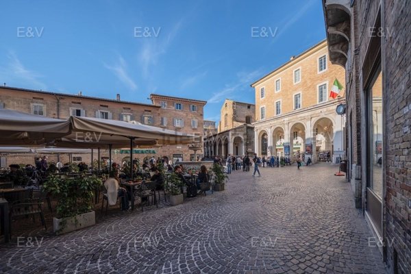 appartamento in vendita ad Urbino in zona Centro CittÃ 