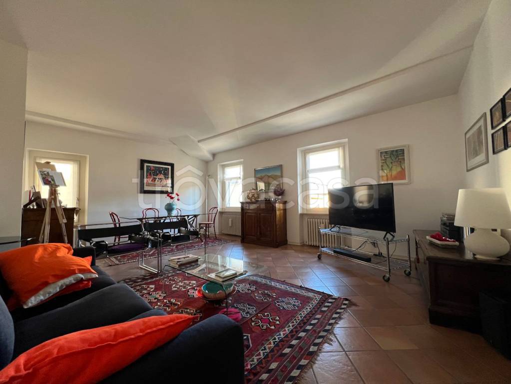 appartamento in vendita ad Urbino in zona Centro CittÃ 