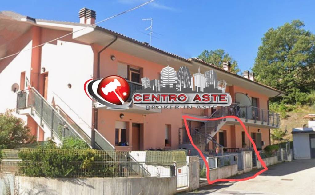 appartamento in vendita ad Urbino in zona Trasanni