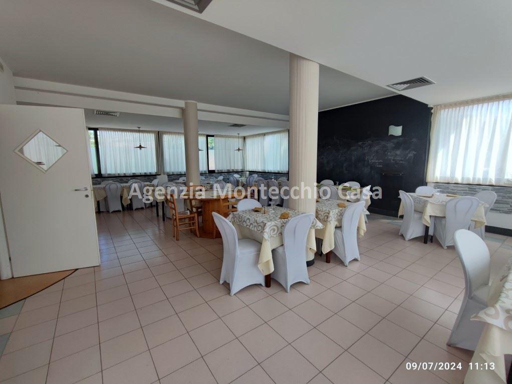 pentavano in vendita ad Urbino