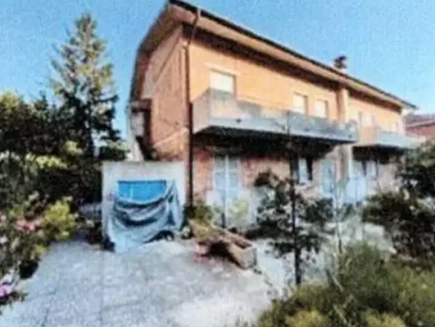 appartamento in vendita ad Urbino in zona Gadana