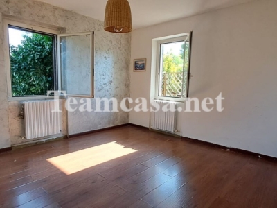 casa indipendente in vendita ad Urbino