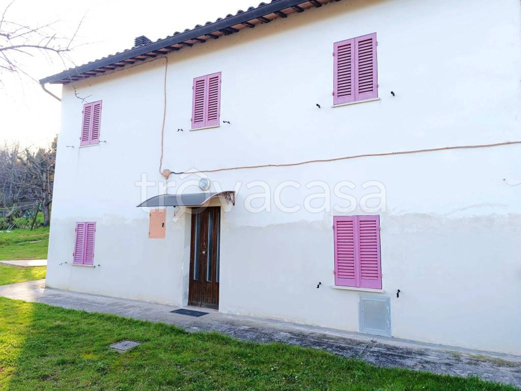 casa indipendente in vendita ad Urbino