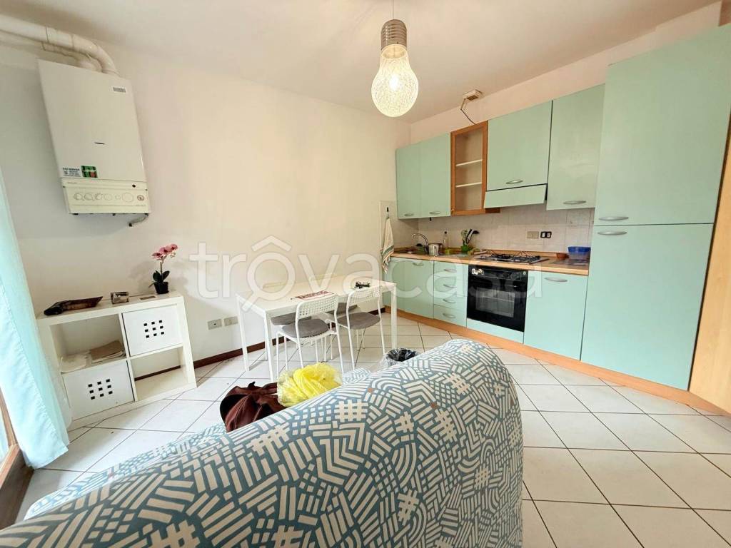 appartamento in vendita ad Urbino in zona Mazzaferro