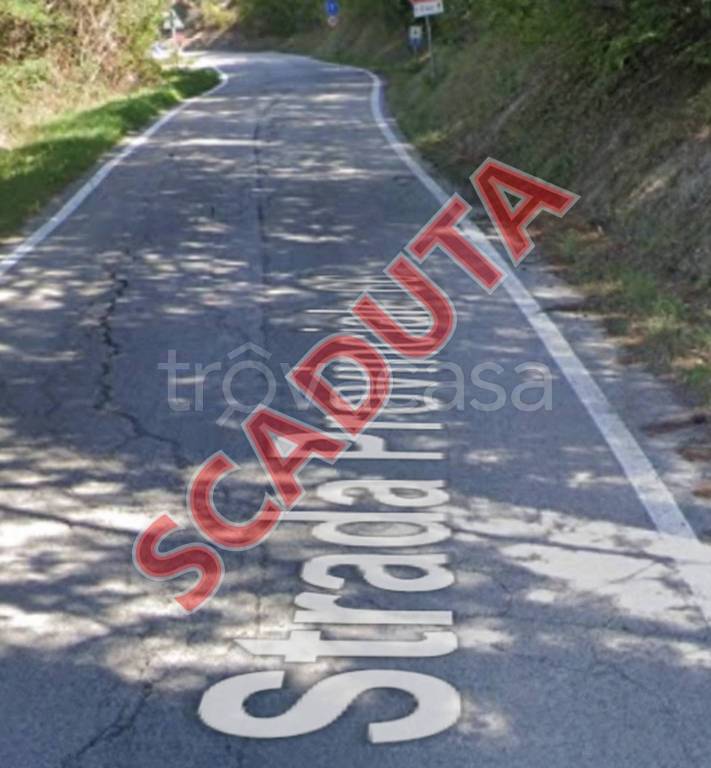 appartamento in vendita ad Urbino in zona Girfalco