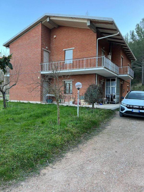 appartamento in vendita ad Urbino