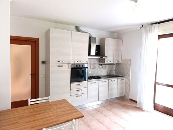 appartamento in vendita ad Urbino in zona Trasanni