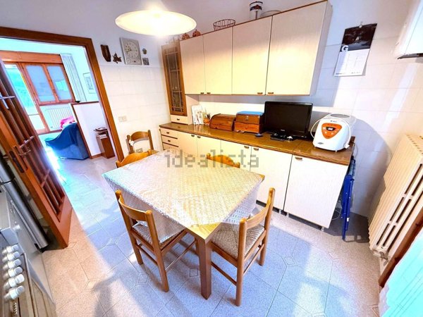 appartamento in vendita ad Urbino in zona Gadana