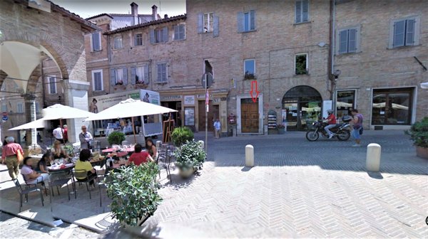 appartamento in vendita ad Urbino in zona Centro CittÃ 