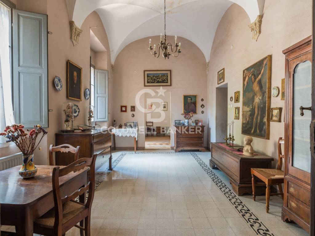 intera palazzina in vendita ad Urbino in zona Centro CittÃ 