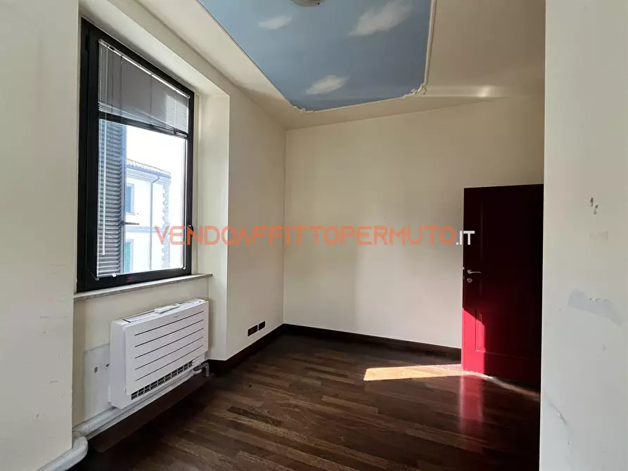 negozio in vendita ad Urbino