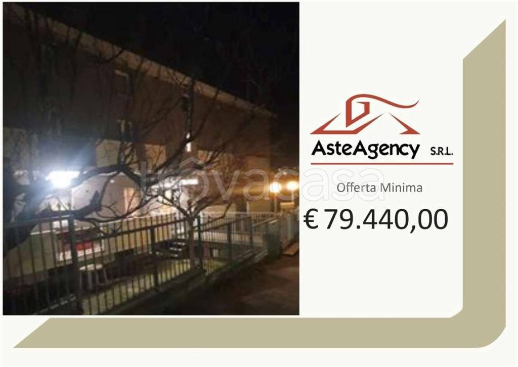 appartamento in vendita ad Urbino in zona Trasanni