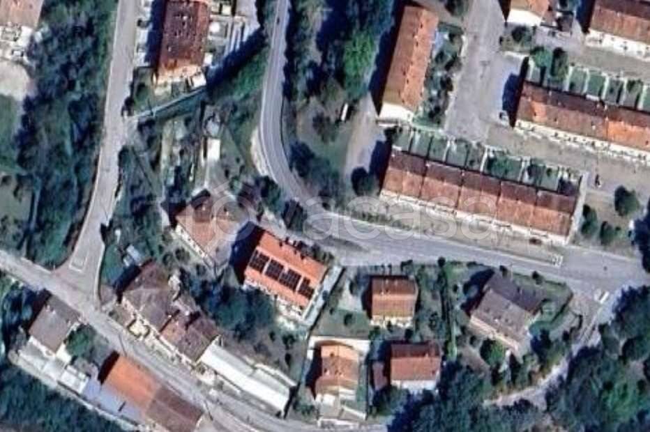 appartamento in vendita ad Urbino in zona Trasanni