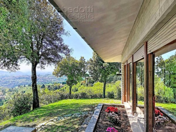 casa indipendente in vendita ad Urbino in zona Centro CittÃ 
