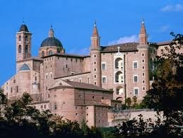 terreno edificabile in vendita ad Urbino in zona Gadana