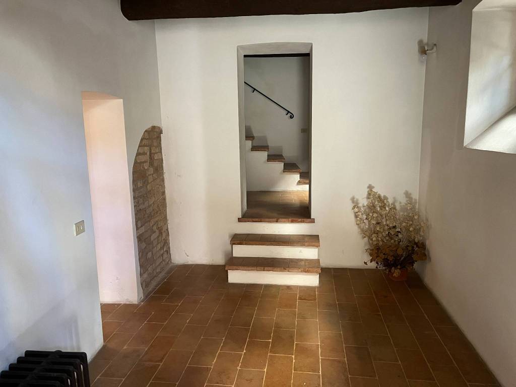 casa indipendente in vendita ad Urbino
