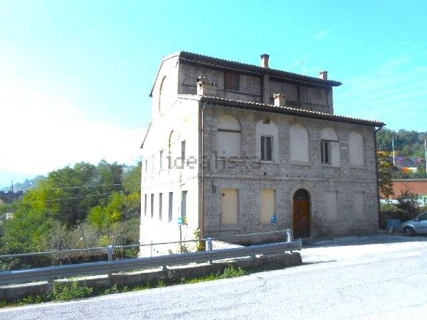 appartamento in vendita ad Urbino