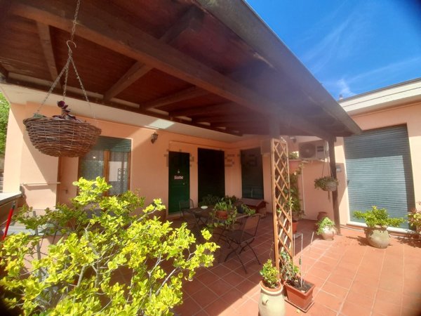 casa indipendente in vendita ad Urbino in zona Centro CittÃ 