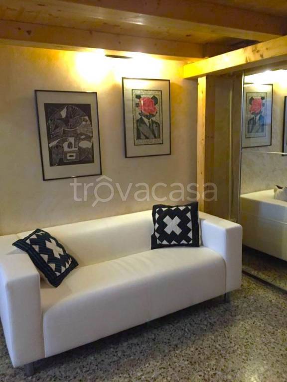 appartamento in vendita ad Urbino