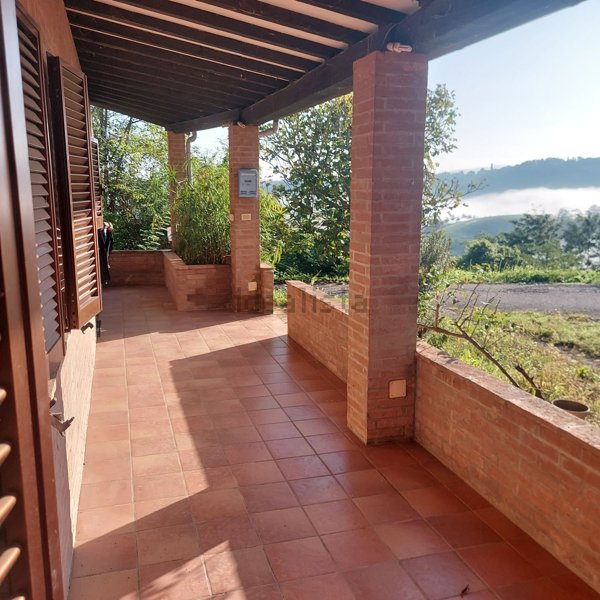casa indipendente in vendita ad Urbino in zona Centro CittÃ 