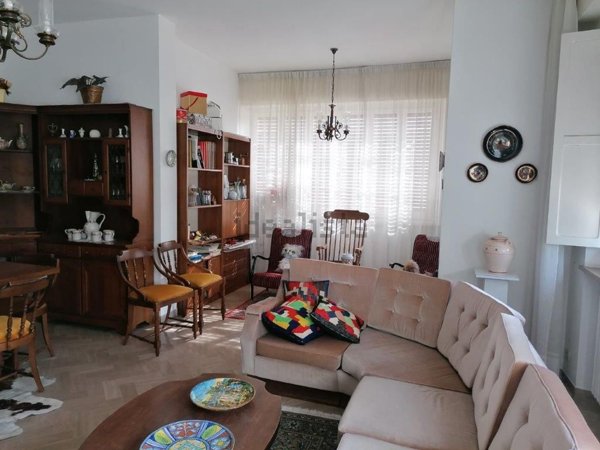 casa indipendente in vendita ad Urbino in zona Centro CittÃ 