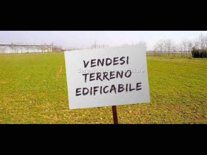 terreno edificabile in vendita ad Urbino in zona Schieti