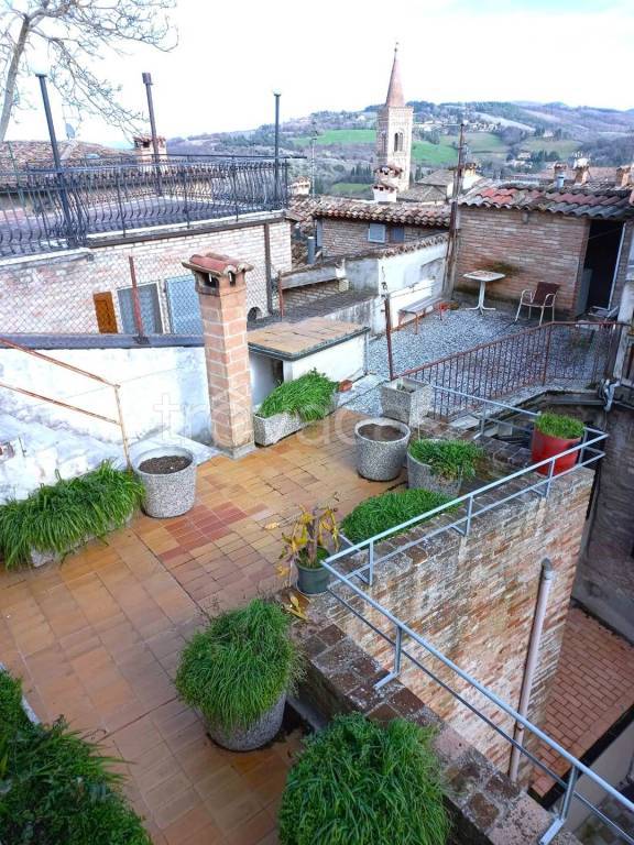 appartamento in vendita ad Urbino