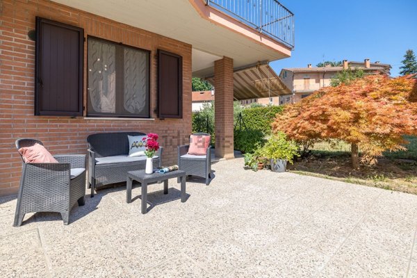 casa indipendente in vendita ad Urbino in zona Gadana