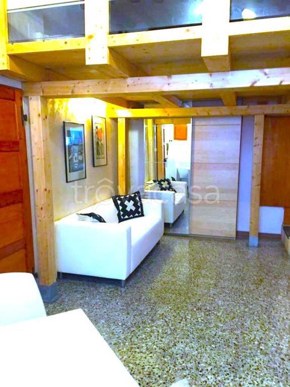 appartamento in vendita ad Urbino