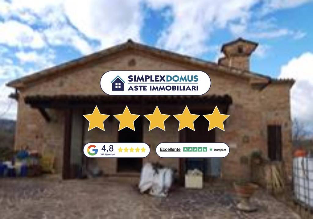 casa indipendente in vendita ad Urbino in zona Castelboccione