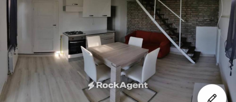 casa indipendente in vendita ad Urbino in zona Centro CittÃ 
