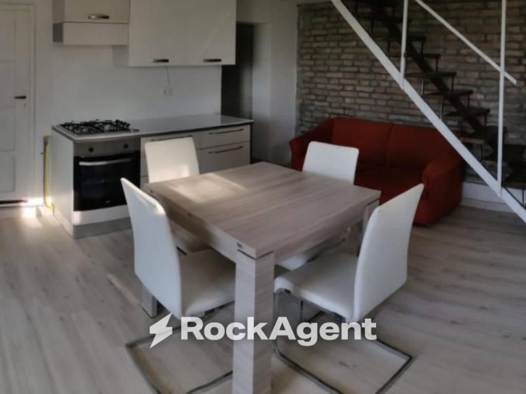 casa indipendente in vendita ad Urbino in zona Rancitella