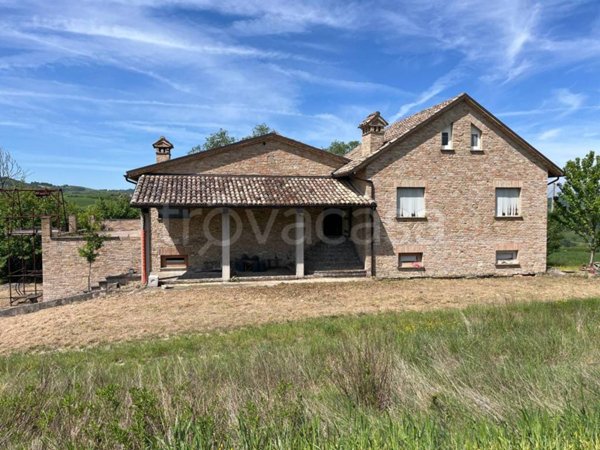 casa indipendente in vendita ad Urbino