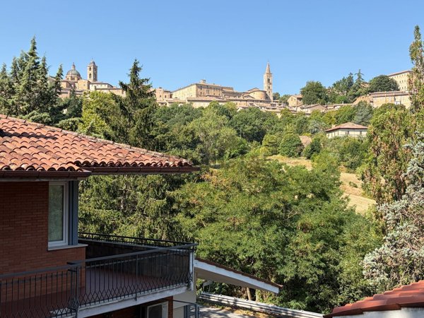 appartamento in vendita ad Urbino in zona Centro CittÃ 