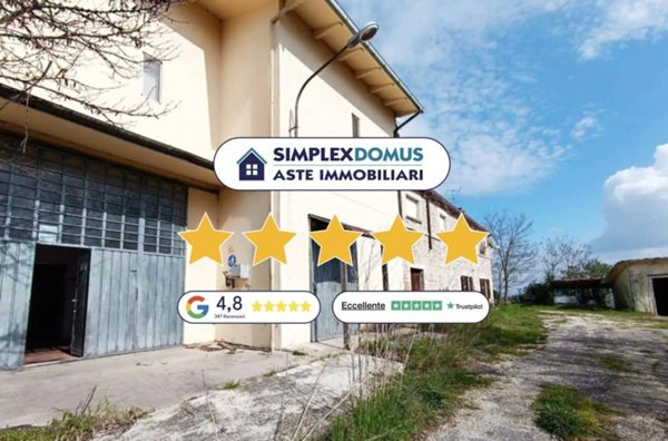 casa indipendente in vendita ad Urbino