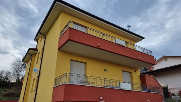 appartamento in vendita a Vallefoglia in zona Colbordolo